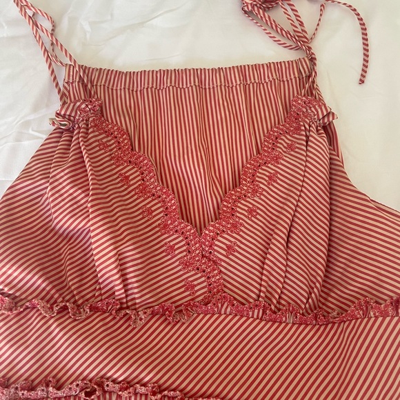 BCBG. Size 6. Red/white striped dress. - Picture 12 of 12
